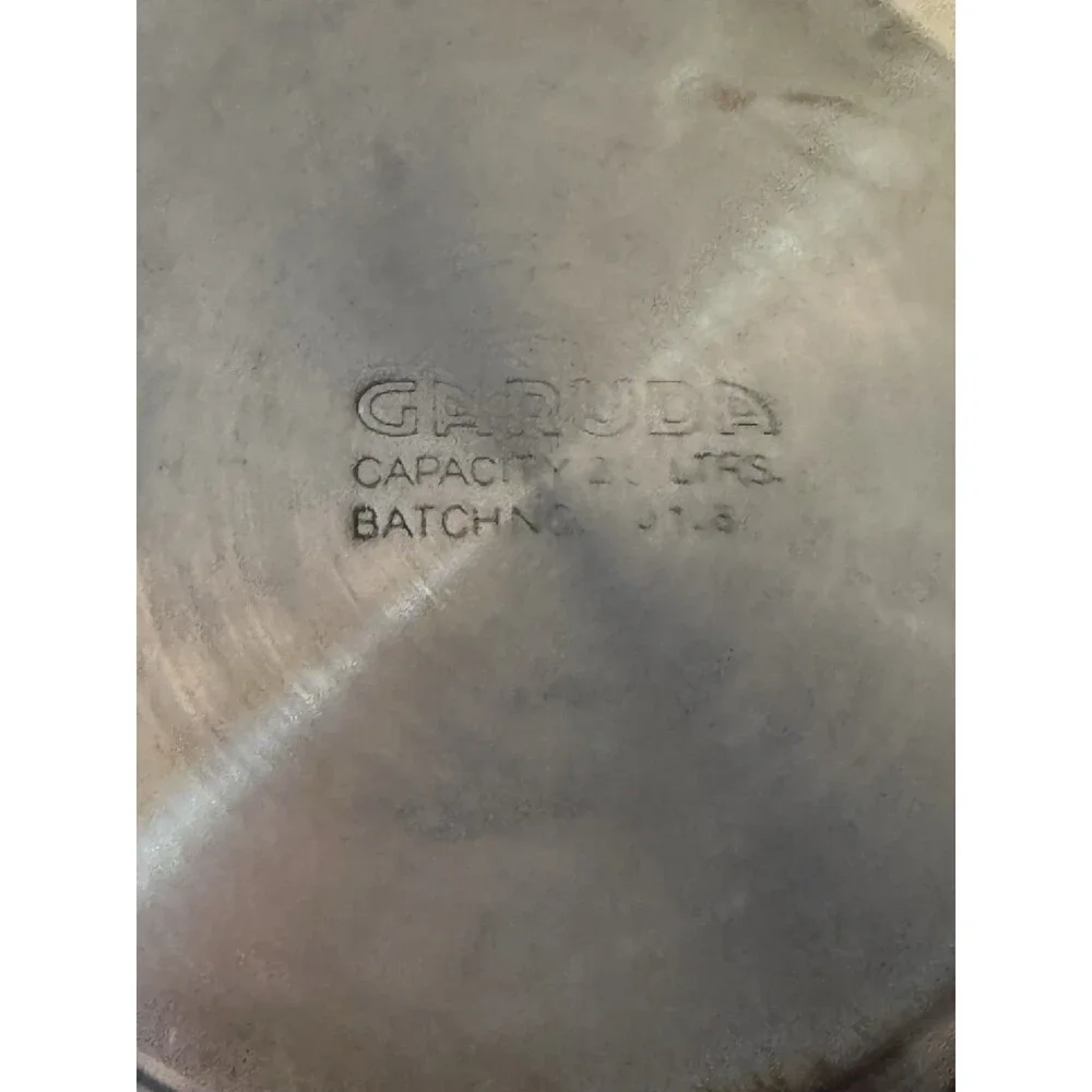 Garuda Pressure Cooker Salem Stainless Steel Stovetop Pot Pan 2.5 L